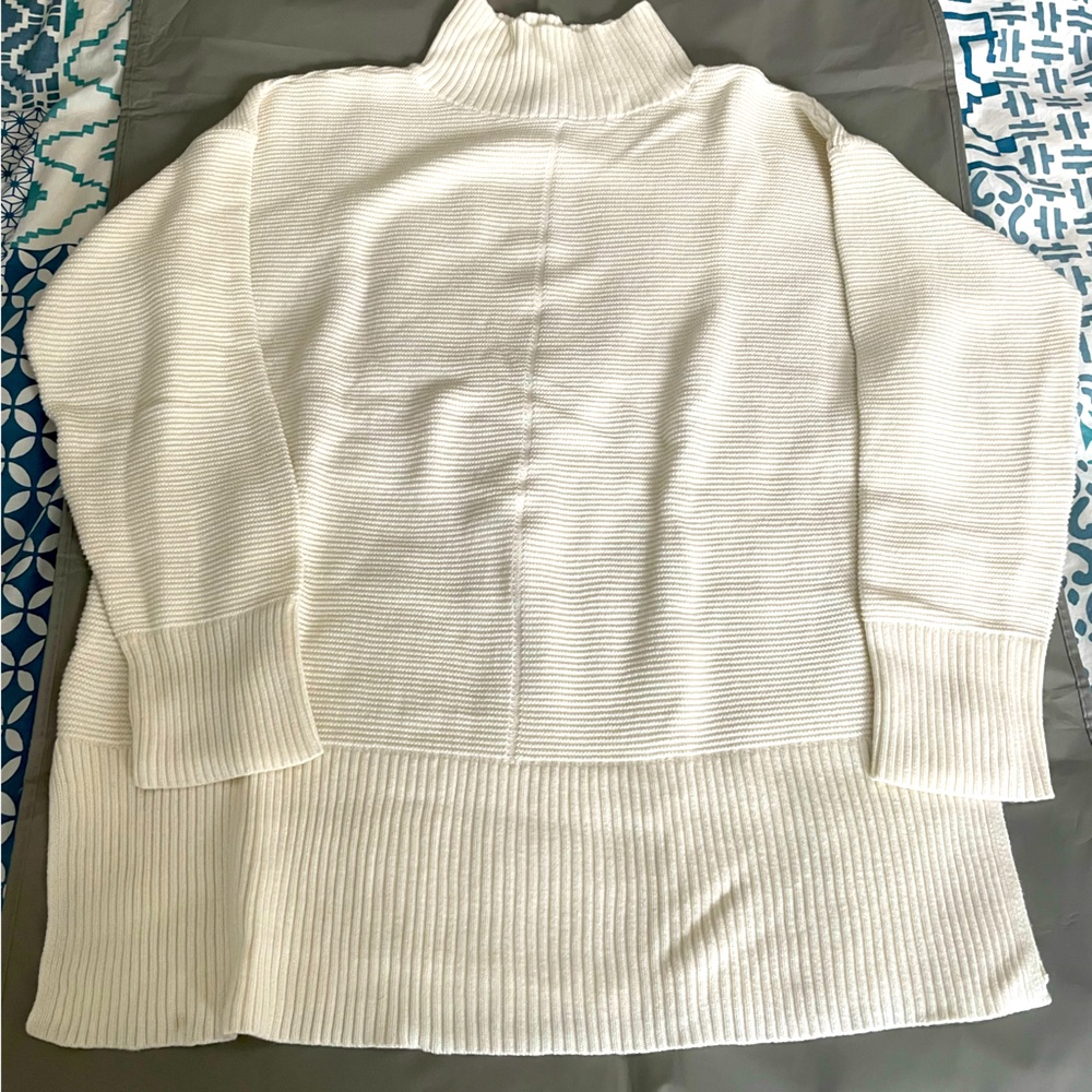 👋🏼Donated! /Talbots Tunic Mock Neck Sweater